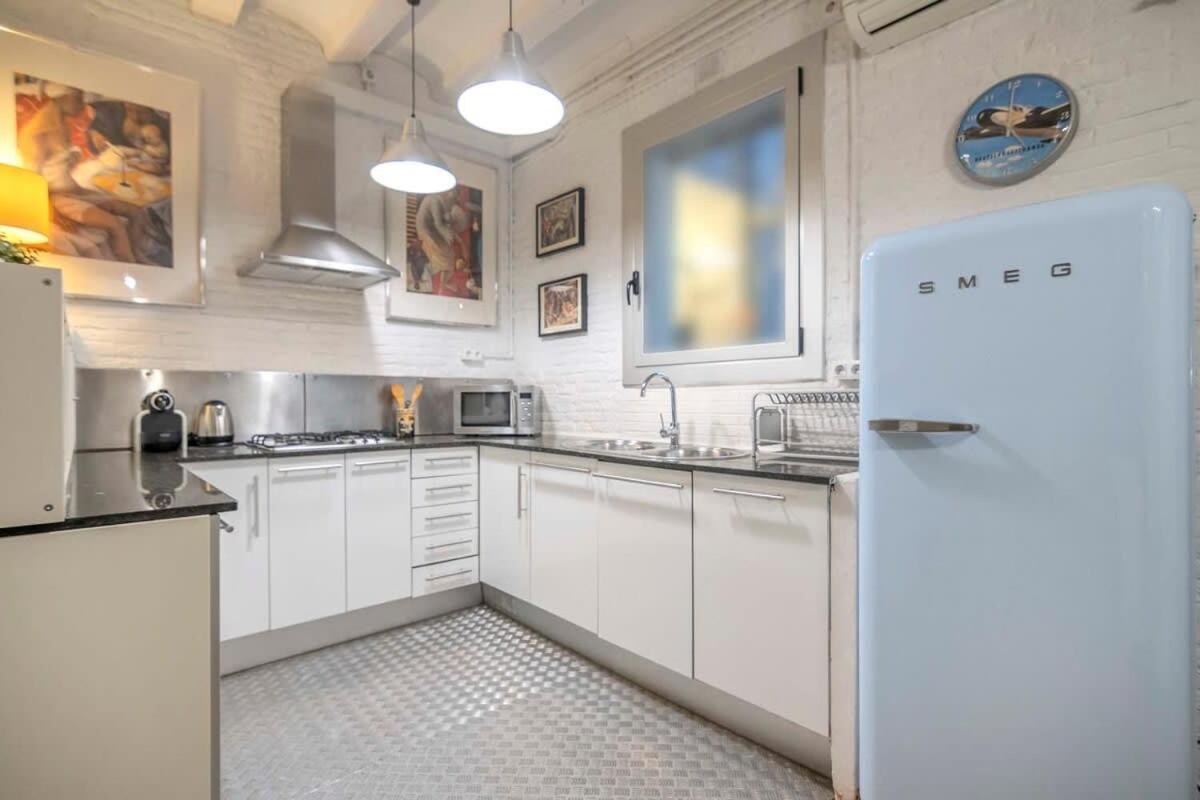 Exclusive 2 Bedroom Apartment In The City Center 바르셀로나 외부 사진
