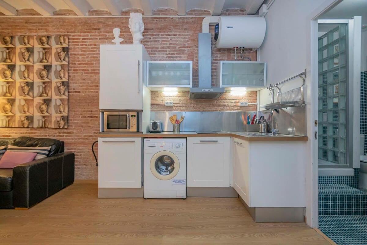 Exclusive 2 Bedroom Apartment In The City Center 바르셀로나 외부 사진