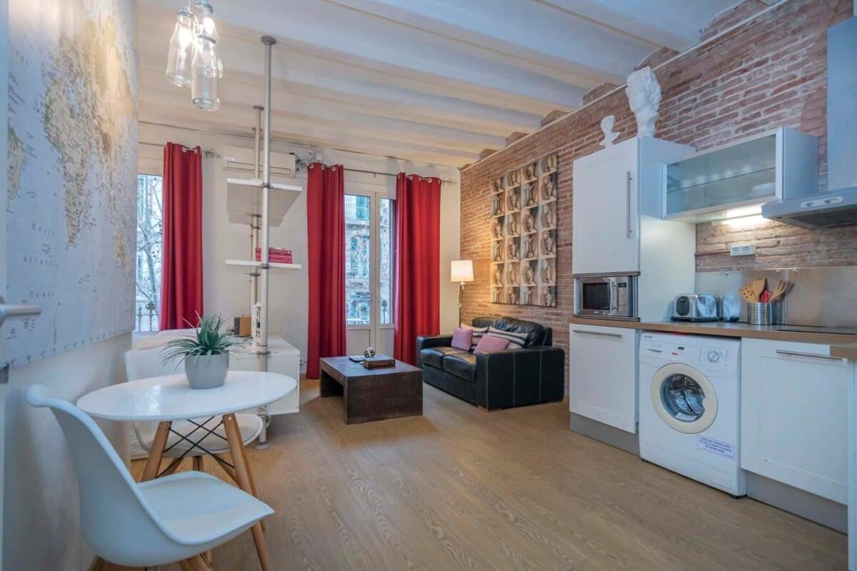 Exclusive 2 Bedroom Apartment In The City Center 바르셀로나 외부 사진